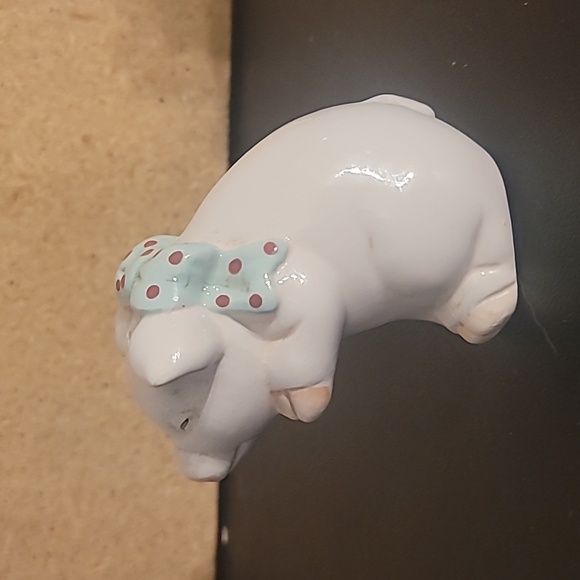 Vintage Pig Salt & Pepper Shakers - Picture 9 of 13